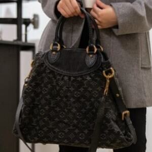 💎✨AUTHENTIC✨💎LOUIS VUITTON DENIM Shoulder Bag